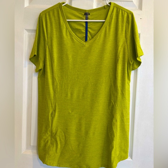Deluth Trading Co, green, long-tail tee, size L. - Picture 1 of 4